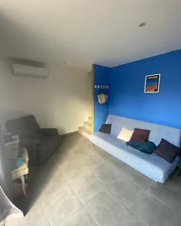 6p Ardeche ,ruoms Centre, Climatise Avec Piscine *